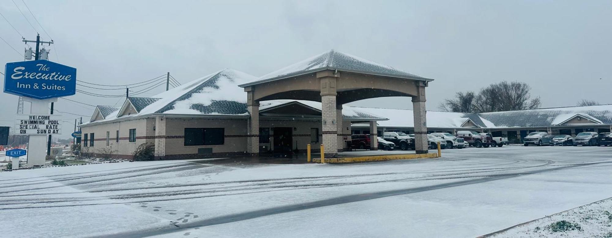 Executive Inn & Suites West Columbia Exterior foto